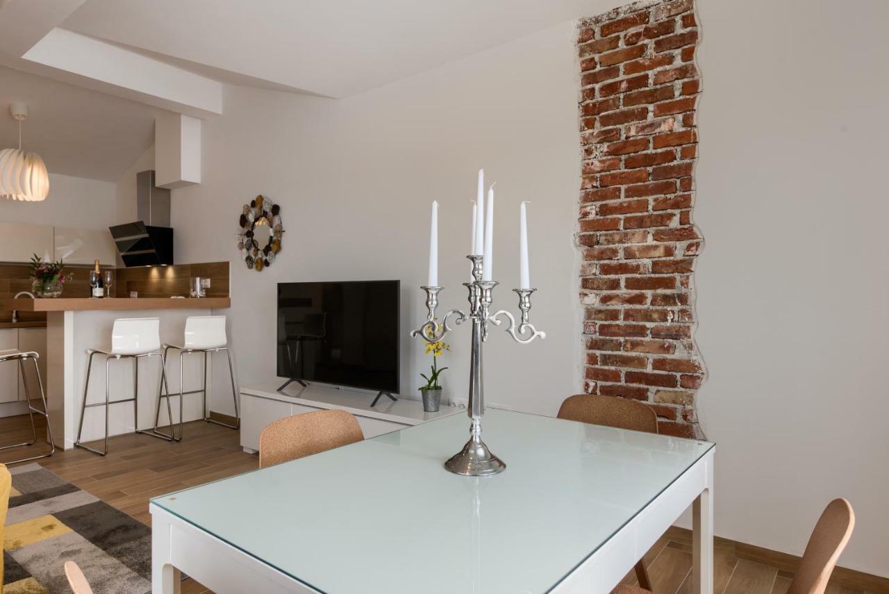 Apartments Dream In Arena 2 Pula Center Free Parking Exteriör bild