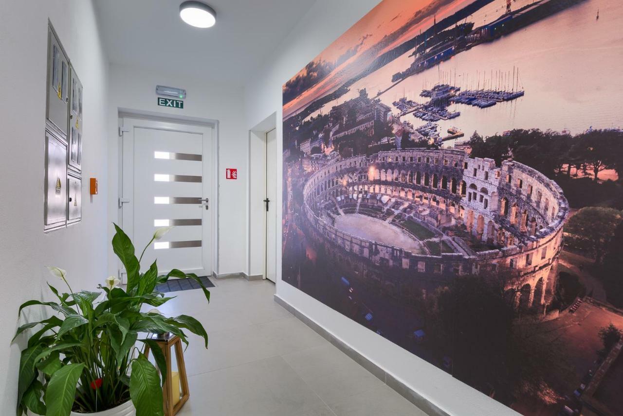 Apartments Dream In Arena 2 Pula Center Free Parking Exteriör bild